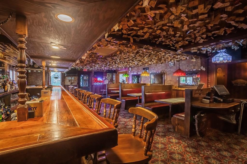 The Big Moose Inn Exterior foto